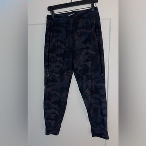 Cambio Black Army jogger size 36(small)